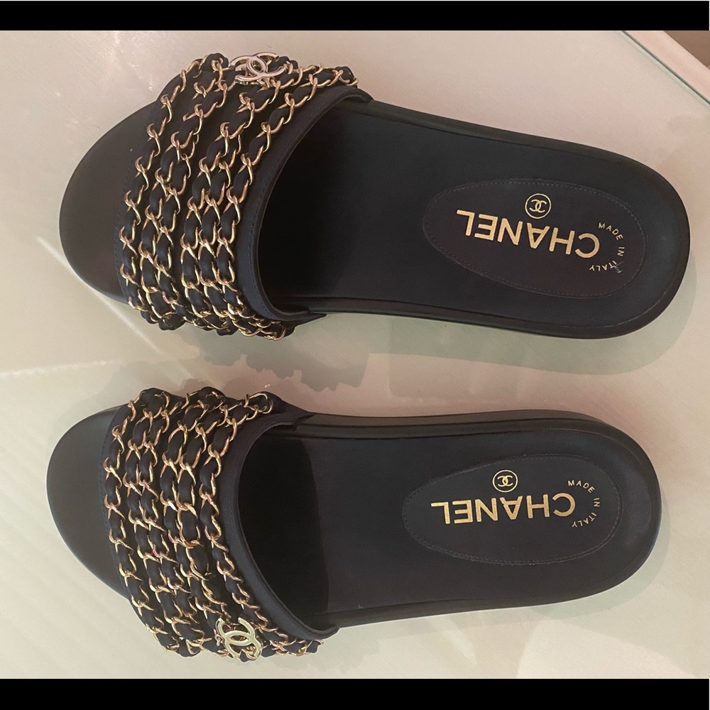 CHANEL Black and Gold Chain Sandals